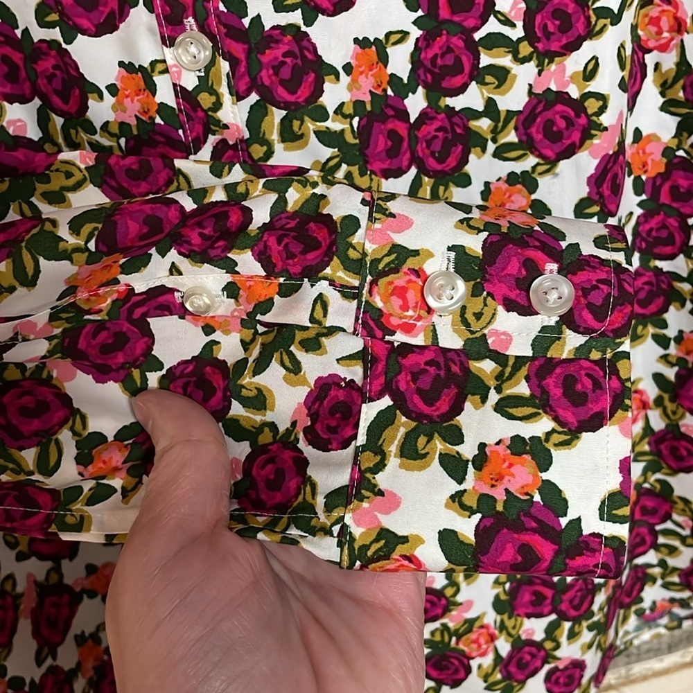 Lands' End size 12 Pink Floral Print No Iron Supima Button Down Shirt - Picture 4 of 7